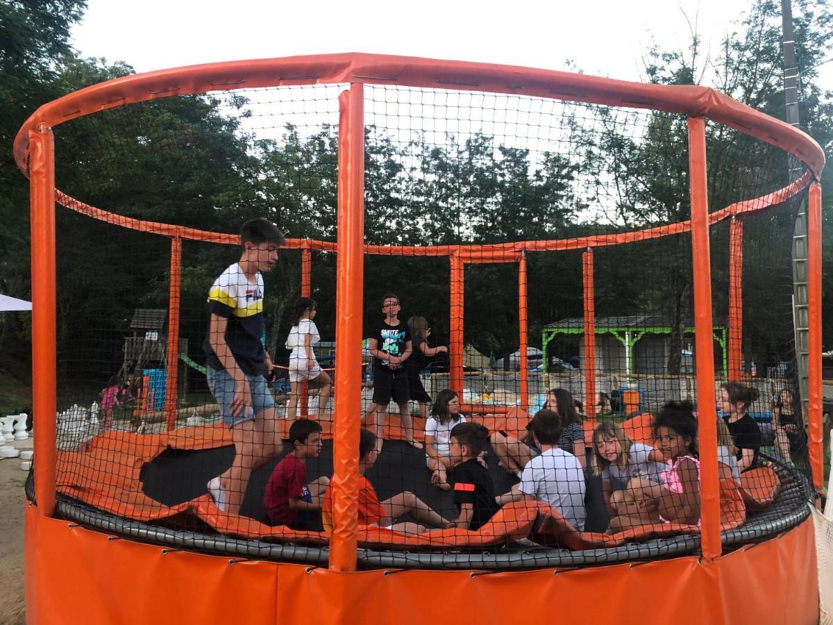 Camping Paradis Family Des Issoux Lalevade-d'Ardeche Екстер'єр фото