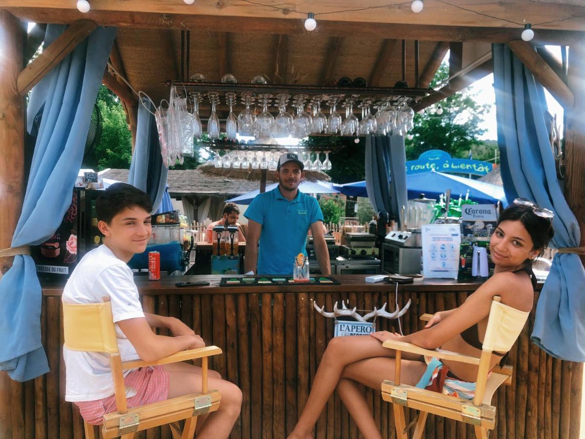 Camping Paradis Family Des Issoux Lalevade-d'Ardeche Екстер'єр фото